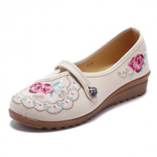 Vintage Old Peking Women Shoes Flower Embroidery Comfortable Soft Flats