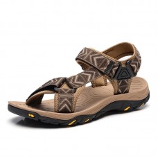 Men Genuine Leather Clip Toe Casual Beach Sandals